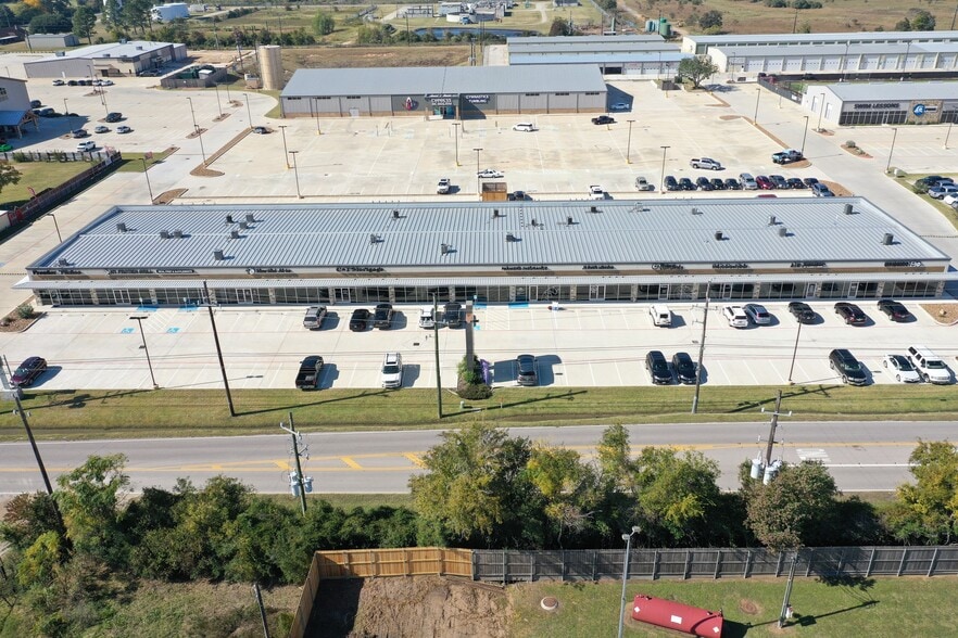 More Photos Of 16718 House Hahl Rd, Cypress Storefront Retail Office For Lease