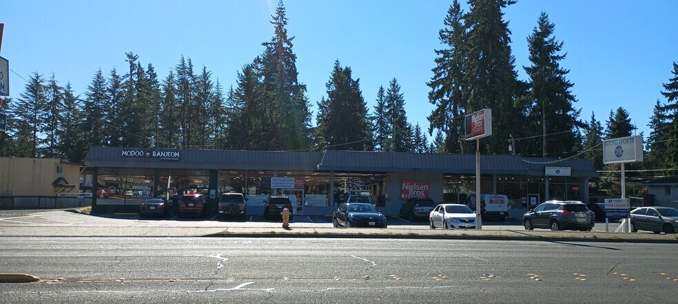 Primary Photo Of 6812-6820 196th St SW, Lynnwood Storefront Retail Office For Sale