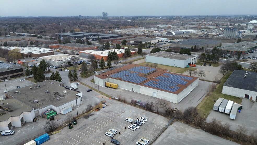 More Photos Of 40 Nolan Ct, Markham Warehouse For Sale