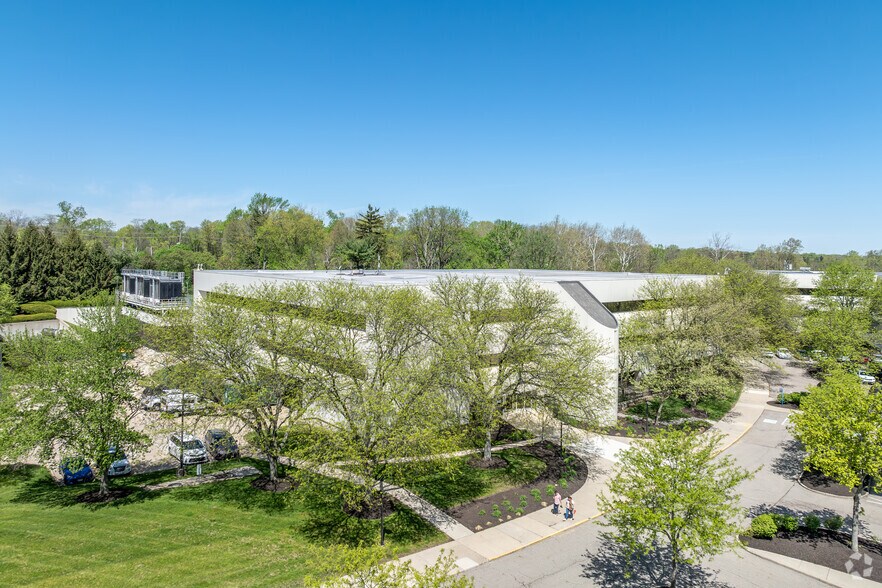 More Photos Of 340-350 S Cleveland Ave, Westerville Office For Sale