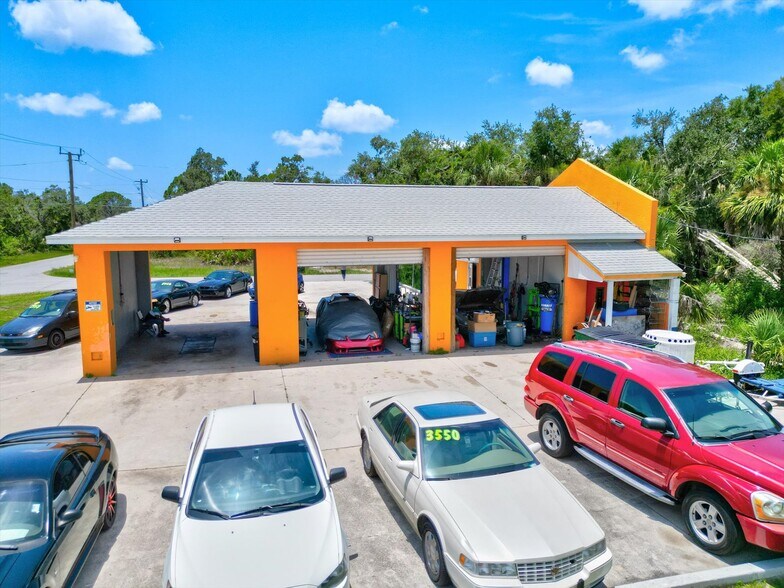 More Photos Of 15182 Dahlgren Ave, Port Charlotte Carwash For Lease