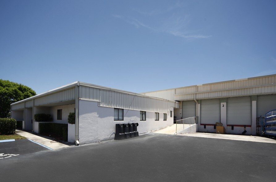 Primary Photo Of 1500 Avenue R, Riviera Beach Warehouse For Lease