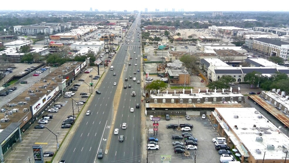 More Photos Of 6504 Westheimer Rd, Houston Freestanding For Sale