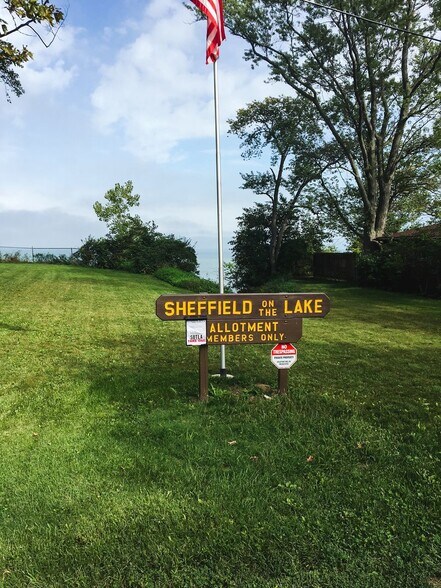 More Photos Of 5216 E Lake Rd, Sheffield Lake Apartments For Sale