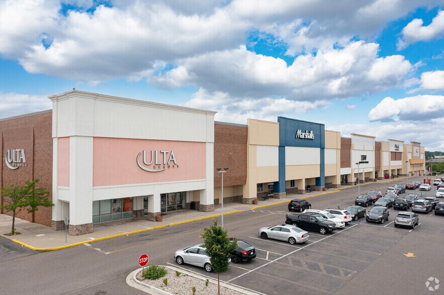 More Photos Of 9501 Colerain Ave, Cincinnati General Retail For Sale