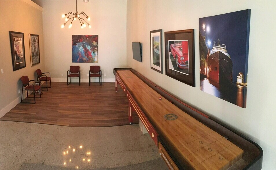 More Photos Of 123-125 W First St, Monroe Office For Lease