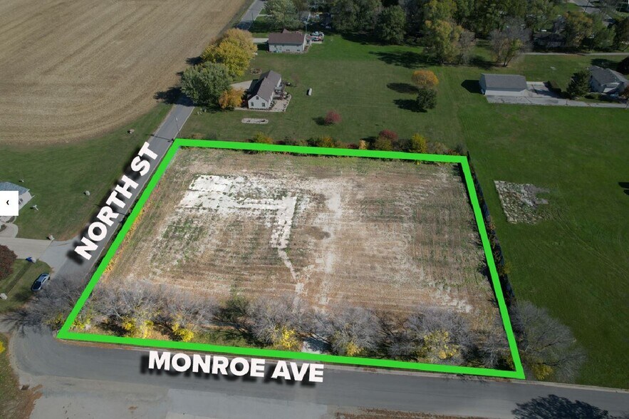 More Photos Of 20966 Monroe St, Mason City Flex For Sale