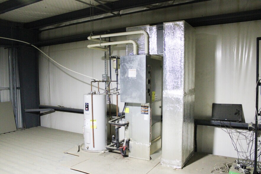 More Photos Of 895 W County Road 350 N, North Vernon Warehouse For Sale