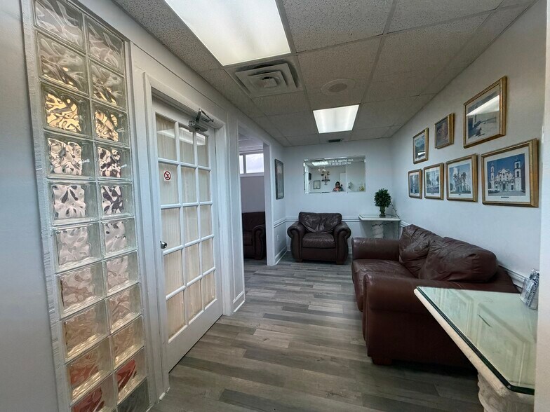 More Photos Of 600 NW 35th Ave, Miami Medical For Lease