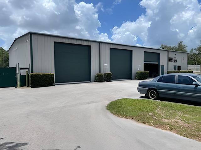 More Photos Of 1505 E Hooker St, Bartow Auto Repair For Sale