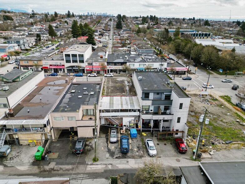 More Photos Of 6653 Main St, Vancouver Apartments For Sale