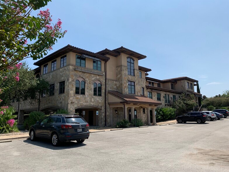 More Photos Of 401 Ranch Road 620 S, Lakeway Medical For Sale