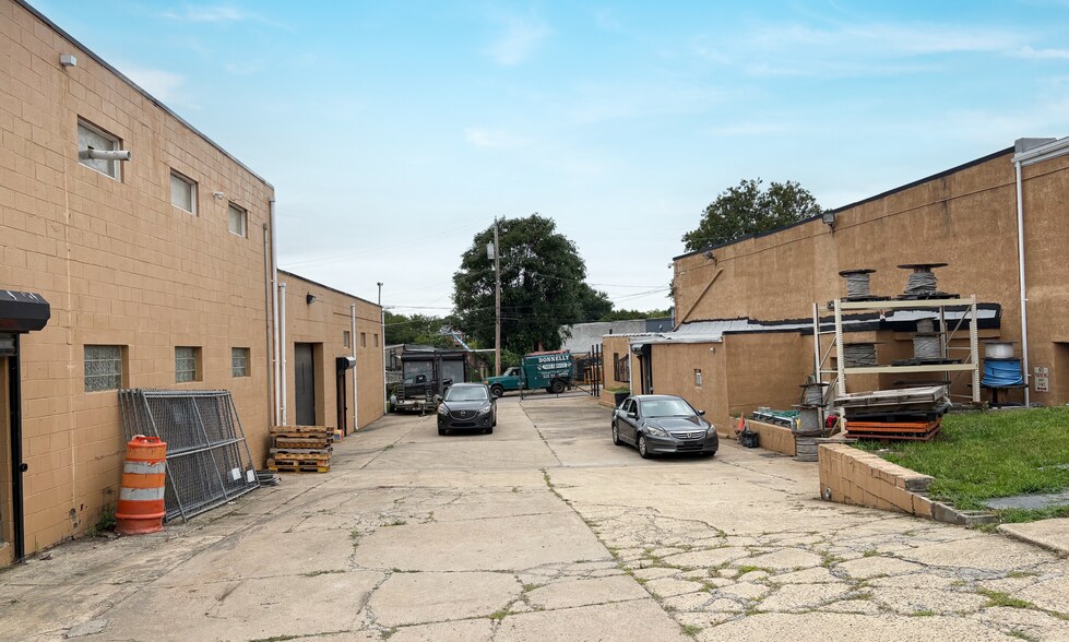 More Photos Of 4211-15 Leiper St, Philadelphia Light Manufacturing For Sale