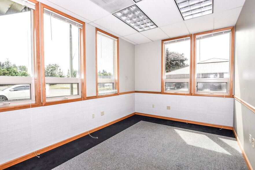 More Photos Of 3711 Griffin Ln Se, Olympia Office For Lease