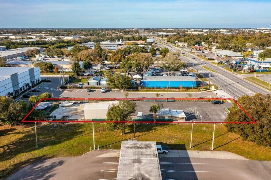Primary Photo Of 10310 66th St N, Pinellas Park Auto Dealership For Sale