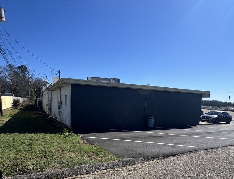 More Photos Of , Enterprise General Retail For Sale