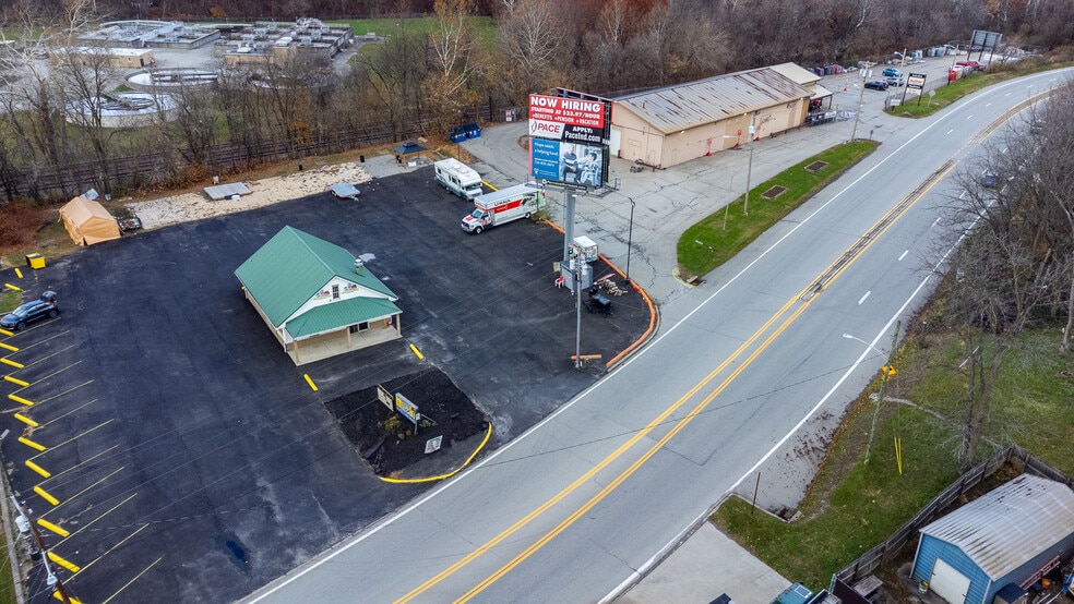 More Photos Of 702 Industrial Blvd, Latrobe Freestanding For Sale