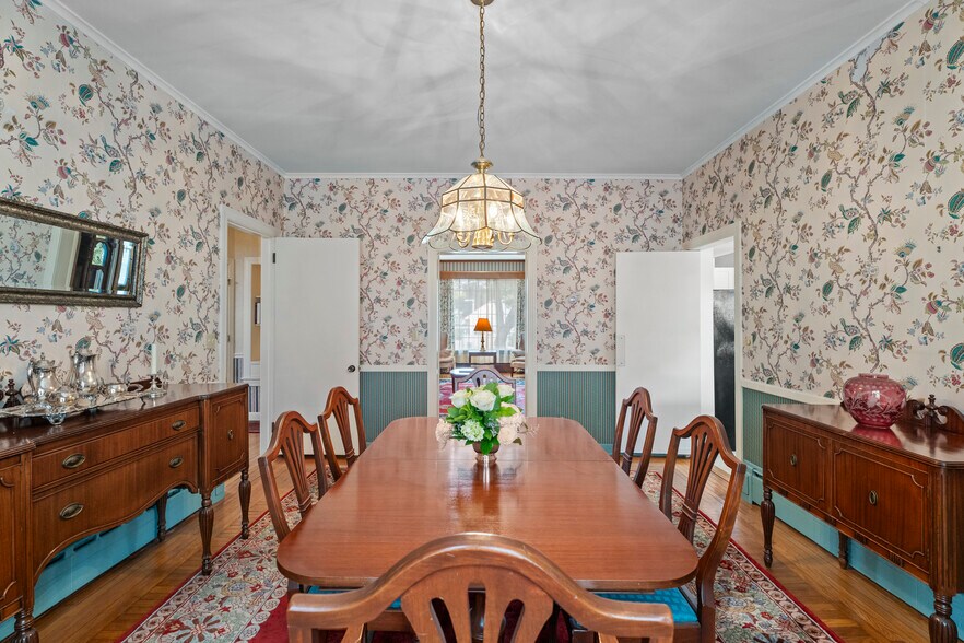 More Photos Of 32 E Main St, Mystic Office For Sale