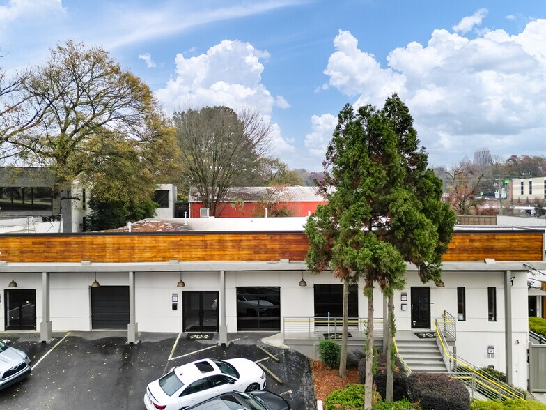 More Photos Of 704-710 Berkeley Ave, Atlanta Loft Creative Space For Lease