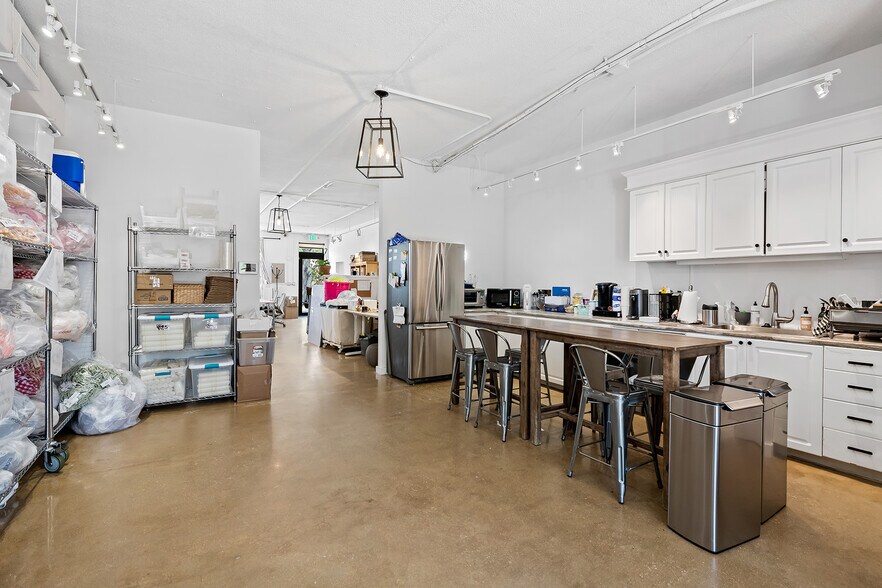 More Photos Of 1400 NE 4th Ave, Fort Lauderdale Office For Lease