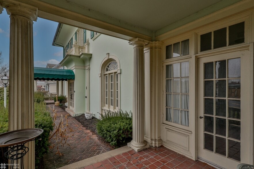 More Photos Of 1619 W Hamilton St, Allentown Funeral Home For Sale