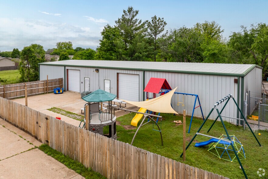 Primary Photo Of 13290 S 80th East Ave, Bixby Warehouse For Lease