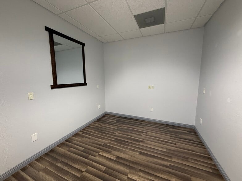 More Photos Of 1415 Victor Ave, Redding Office For Lease