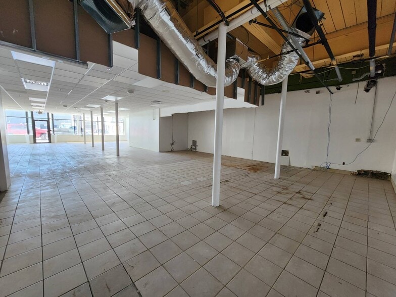More Photos Of 125 Atwells Ave, Providence Storefront Retail Office For Lease