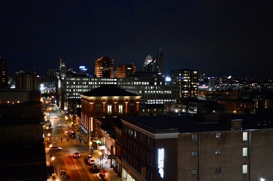 More Photos Of 535 Madison Ave, Covington Office For Lease