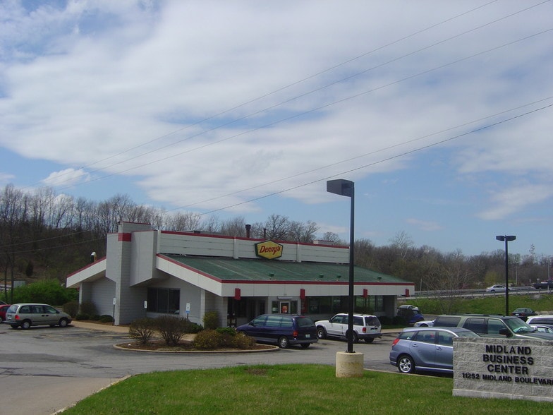 More Photos Of 11266 Midland Blvd, Saint Louis Freestanding For Lease