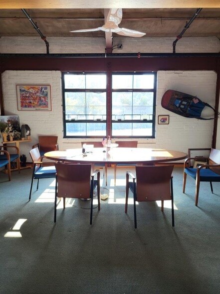 More Photos Of 1601 N Jessup St, Wilmington Manufacturing For Sale