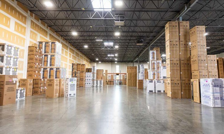 More Photos Of 8085 N Fraser Way, Burnaby Warehouse For Lease