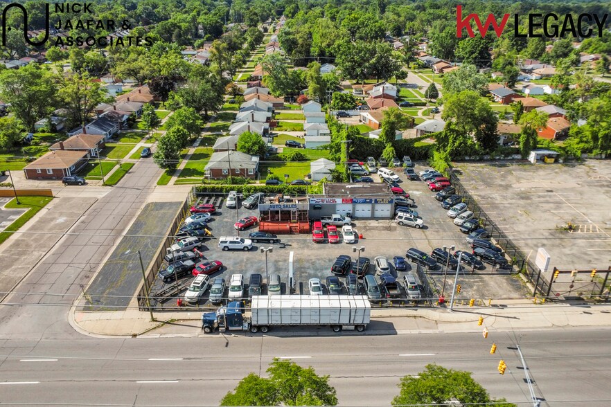 More Photos Of 21101 W 8 Mile Rd, Detroit Auto Dealership For Sale
