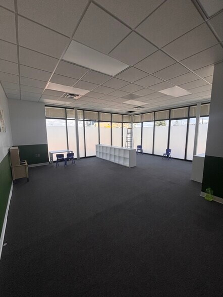 More Photos Of 1079 Space Center Dr, Colorado Springs Storefront Retail Office For Lease