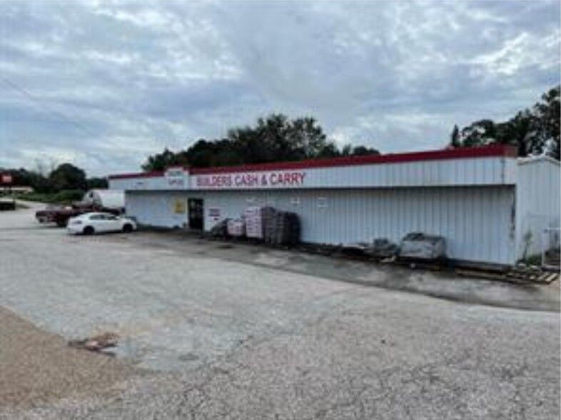 Primary Photo Of 895 S Daleville Ave, Daleville Department Store For Sale