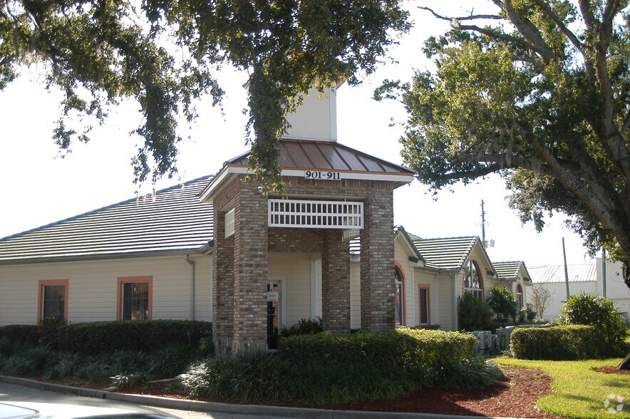 More Photos Of 901-911 N Central Ave, Kissimmee Medical For Lease