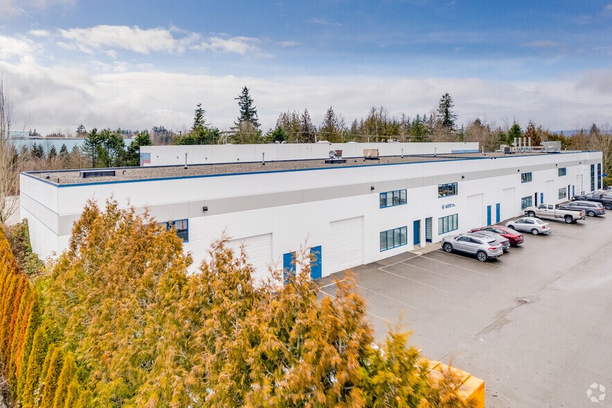 More Photos Of 27250 58th Cres, Langley Twp Warehouse For Lease