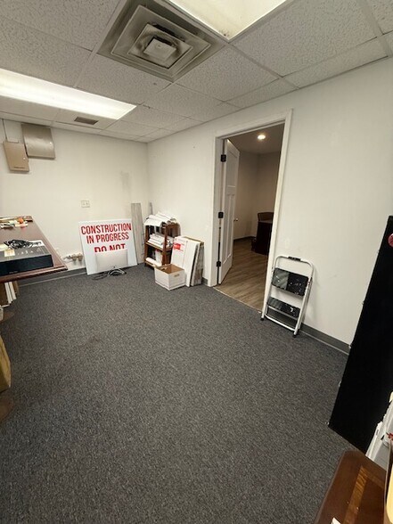 More Photos Of 1249 Old Corry Field Rd, Pensacola Office For Sale