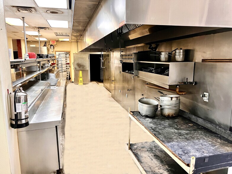 More Photos Of 223 E Brown Rd, Mesa General Retail For Sale