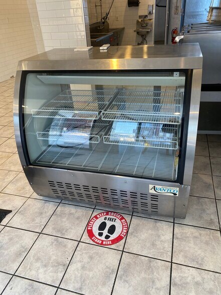 More Photos Of 166 Cortlandt St, Tarrytown Restaurant For Lease