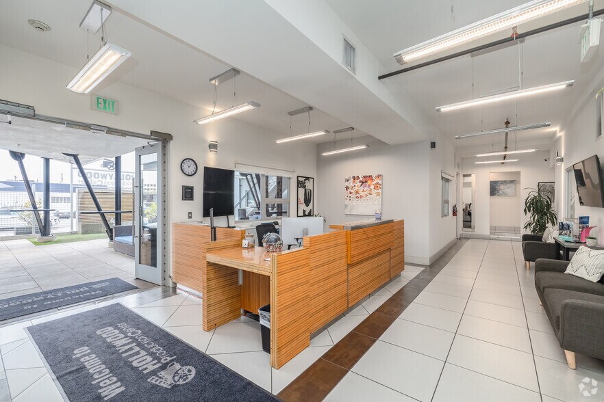 More Photos Of 6350 Santa Monica Blvd, Los Angeles Office For Sale