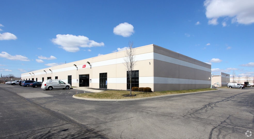 More Photos Of 6185 Huntley Rd, Columbus Unknown For Lease
