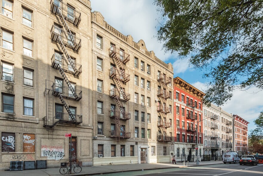 More Photos Of 515 W 170th St, New York Apartments For Sale