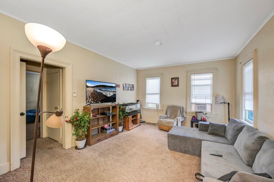 More Photos Of 535 Green Ridge St, Scranton Storefront Retail Residential For Sale