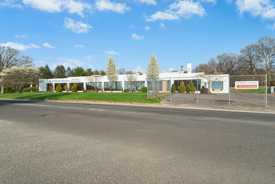 More Photos Of 266 Brookside Rd, Waterbury Manufacturing For Lease