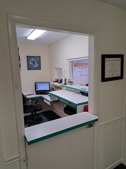 More Photos Of 905 W Ventura Ave, Clewiston Medical For Sale