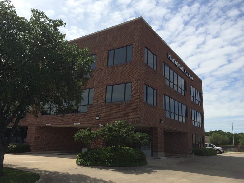 More Photos Of 2220 San Jacinto Blvd, Denton Office For Sale