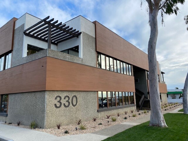 Primary Photo Of 330 N Wood Rd, Camarillo Warehouse For Lease