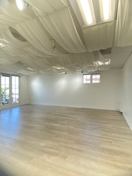More Photos Of 43430-43480 Mission Blvd, Fremont Freestanding For Sale