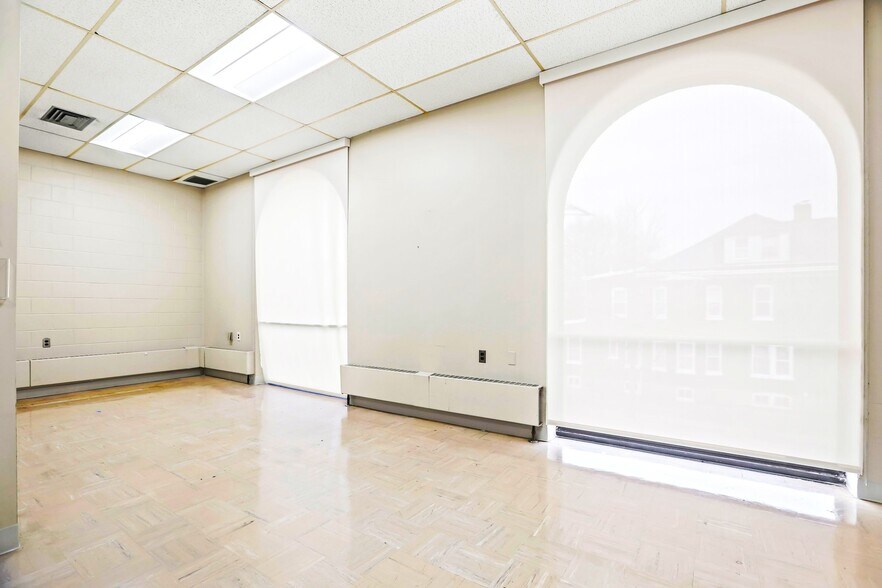 More Photos Of 1300 Hamilton Ave, Trenton Bank For Sale